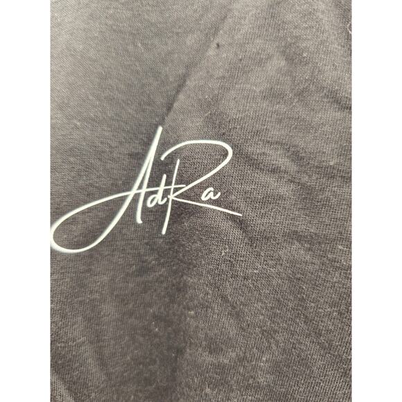 Artist-Signed Black Cotton T-Shirt Large – “No Risk No Story” Print NWOT - Picture 3 of 5